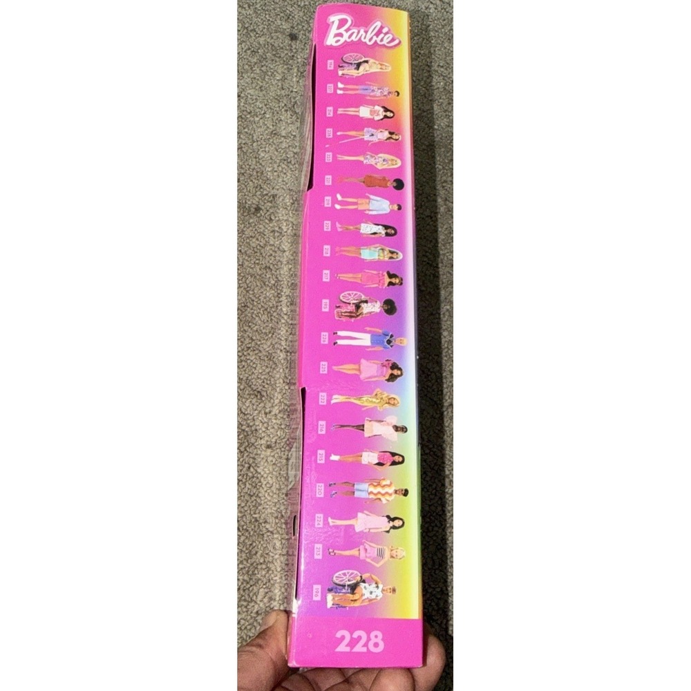 Mattel Barbie Fashionistas Doll #228 Blind AFB With Cane&Sunglasses New In Box - Picture 4 of 6